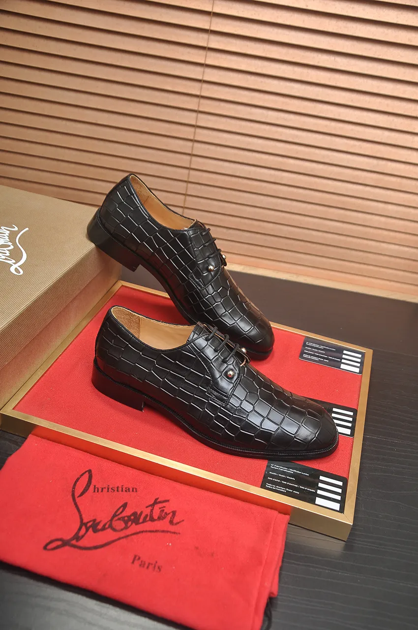 Men's shoes 💰620💶 [Chrstian Loubotin] Red-soled shoes 💋Original mold opening, the highest version on the market, purely handmade ➕Imported cowhide uppers, first-layer water-dyed cowhide lining! Original EU high-gloss outsole. 38 to 45 (45 customized)